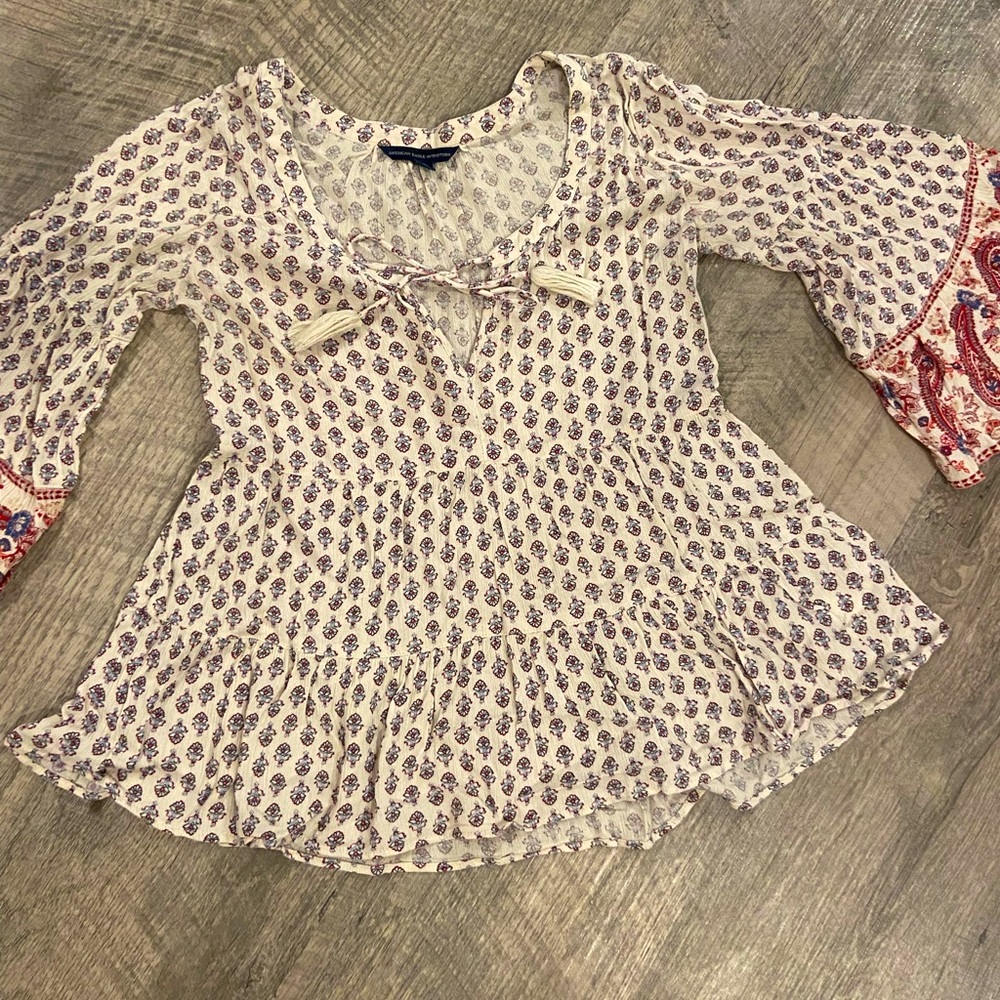 AEO bell sleeve shirt